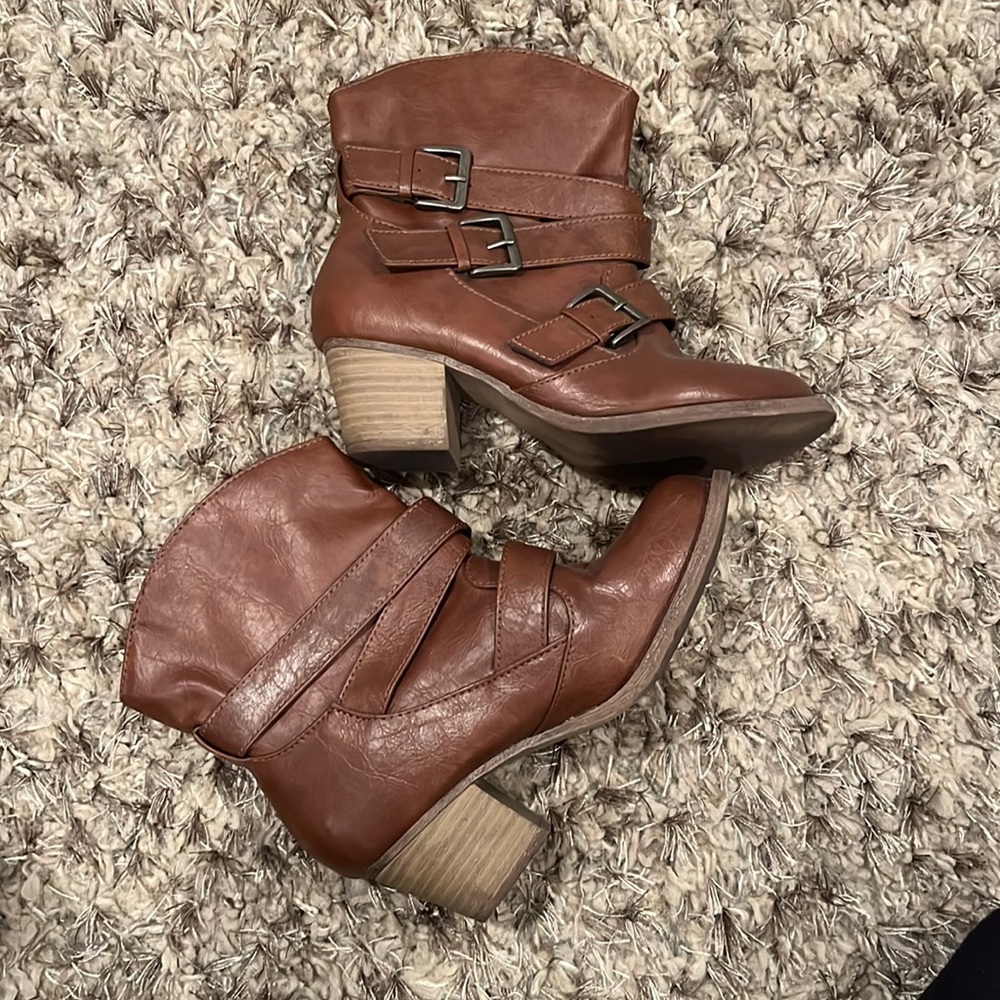Heels ankle boots